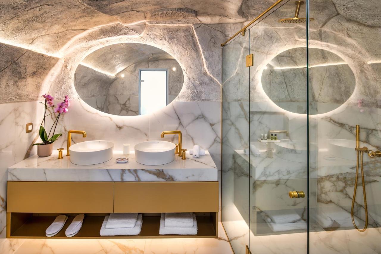 פירוסטפני Aura Suites מראה חיצוני תמונה