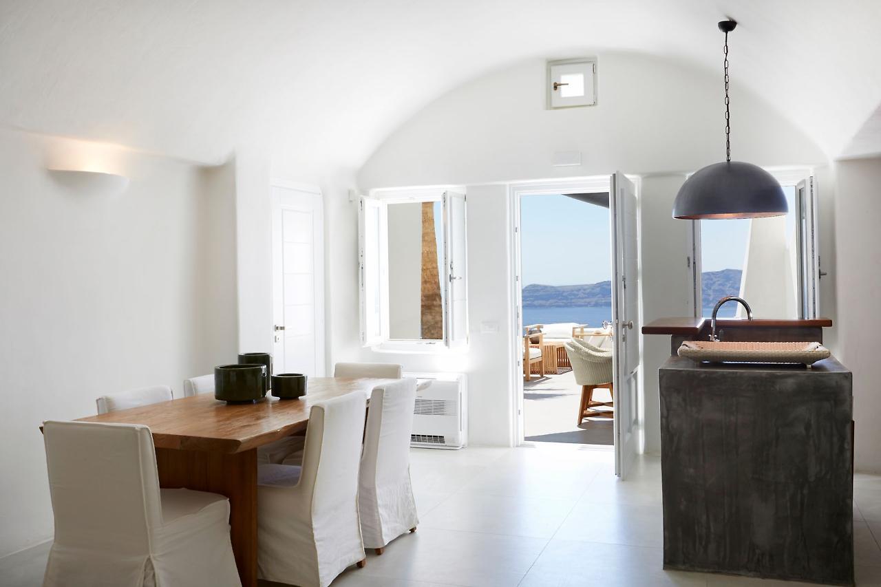 פירוסטפני Aura Suites מראה חיצוני תמונה