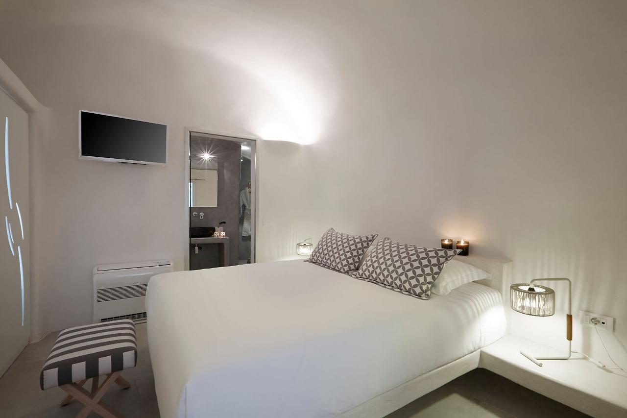 פירוסטפני Aura Suites מראה חיצוני תמונה