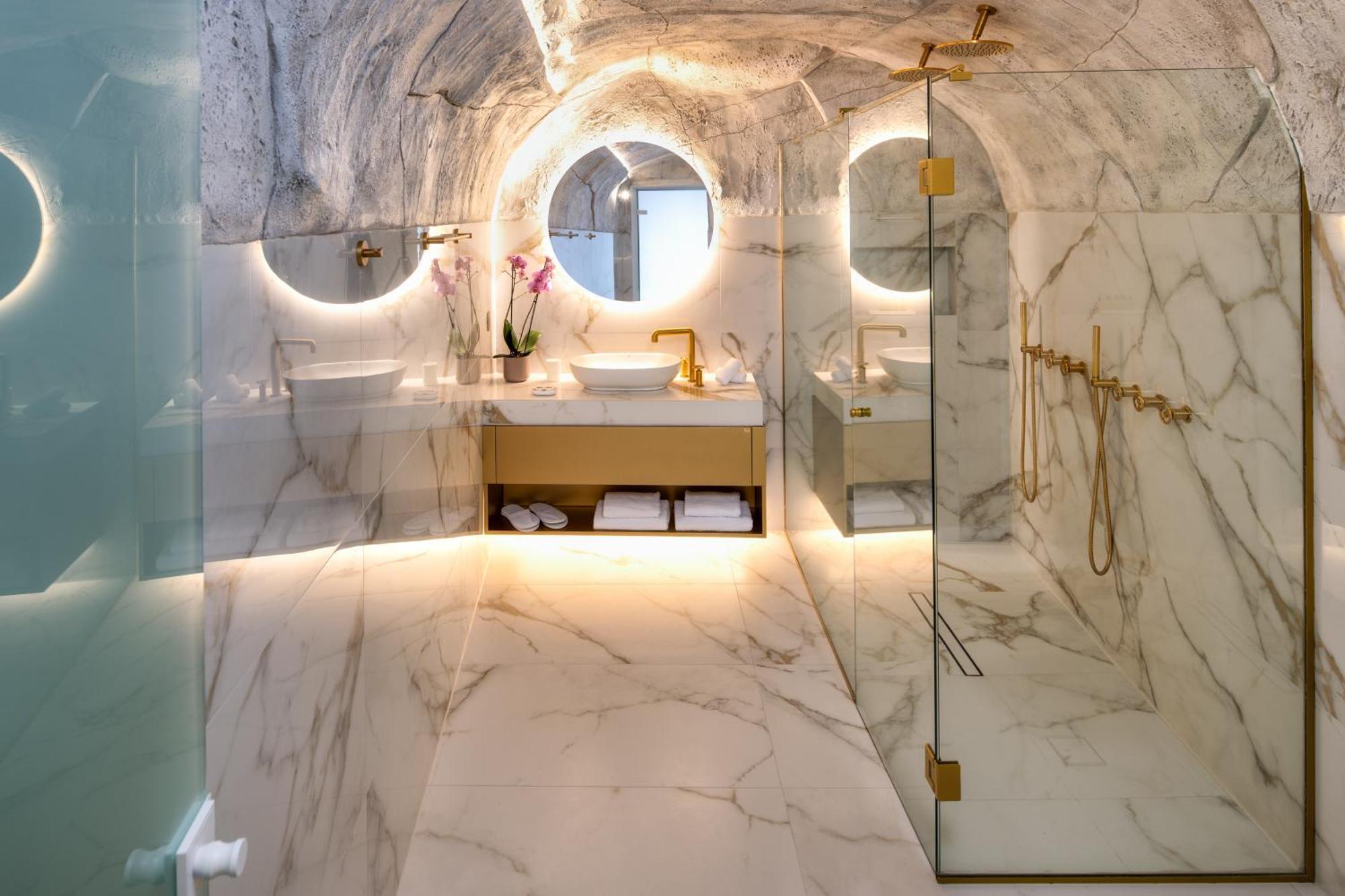 פירוסטפני Aura Suites מראה חיצוני תמונה